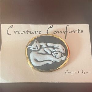 Cat Brooch - Black and White